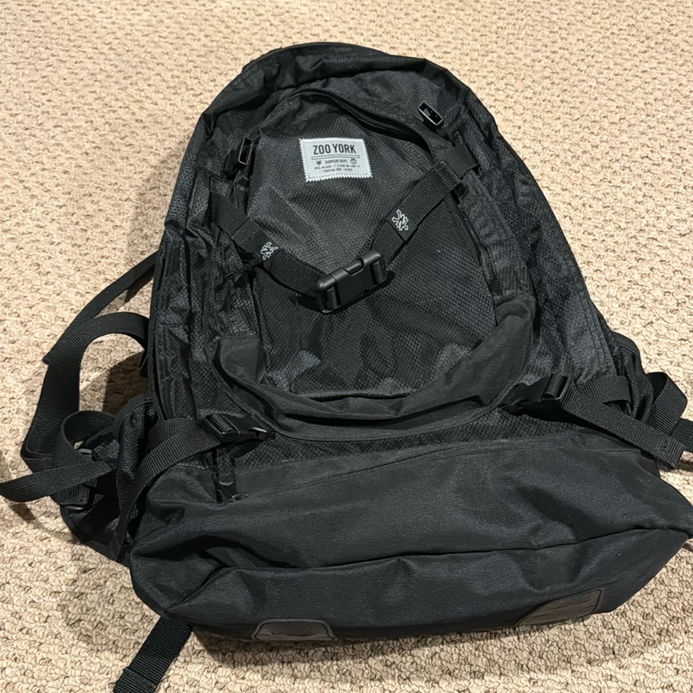 Zoo York oversized hiking backpack. Brand New.